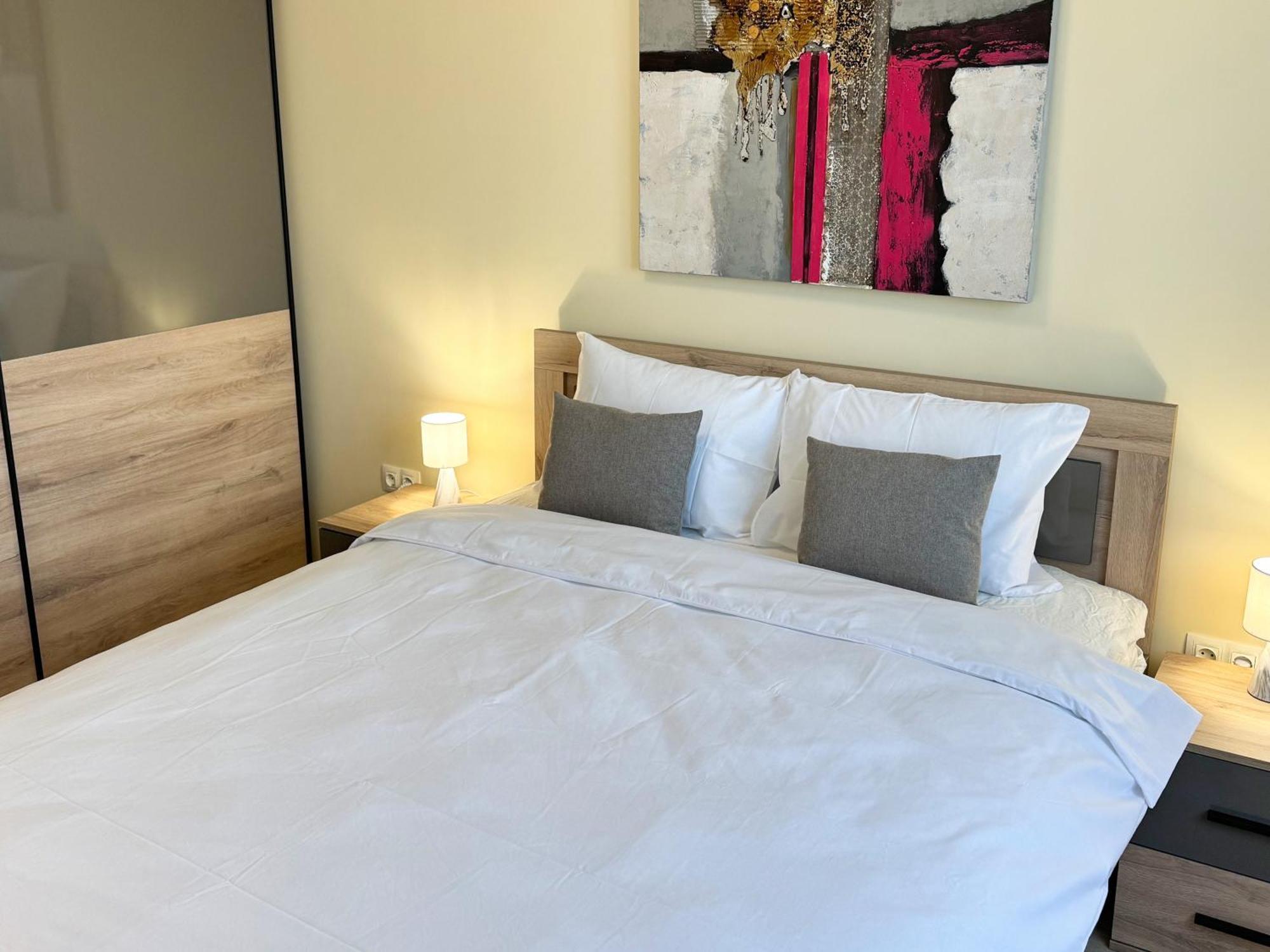 Restful Apartment For 4 Guests In Бургас Екстериор снимка